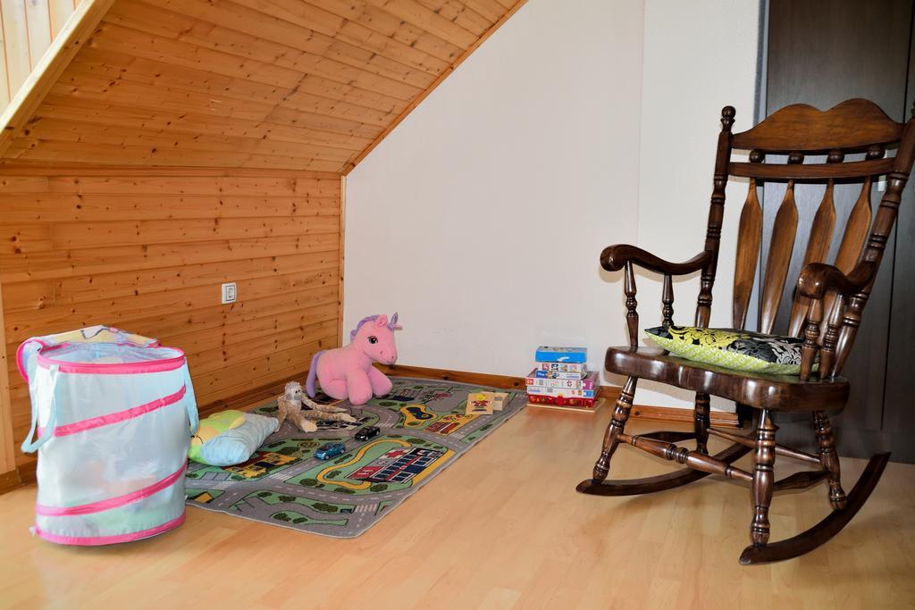 Dolenja Trebusa Apartment Sotocje מראה חיצוני תמונה